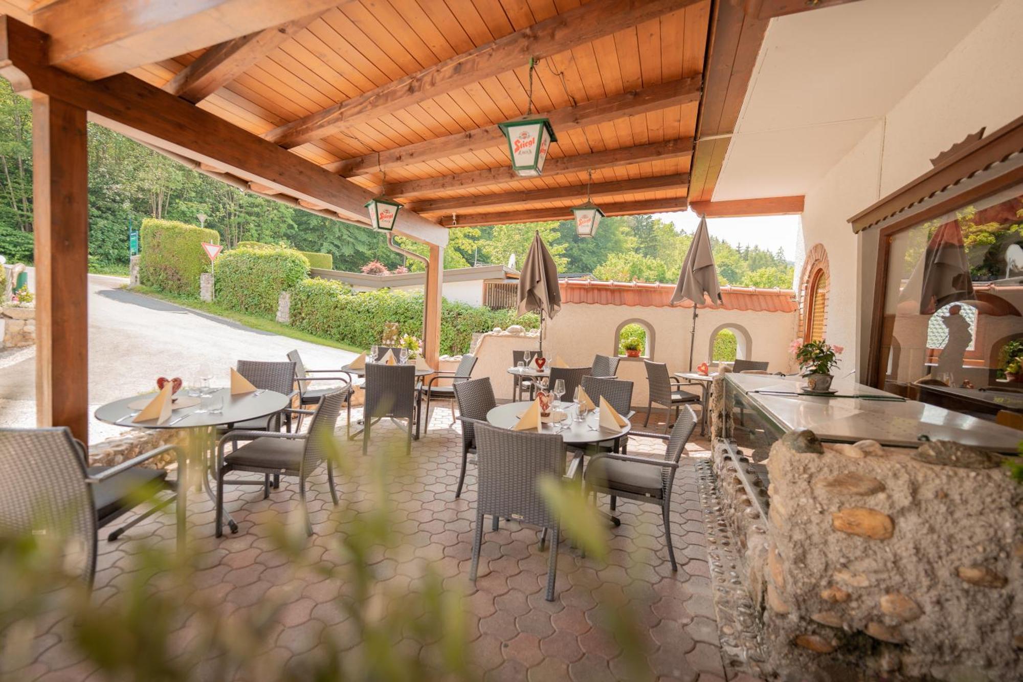 Seegasthof Katschnig Gmbh Unterburg am Klopeiner See Exterior photo